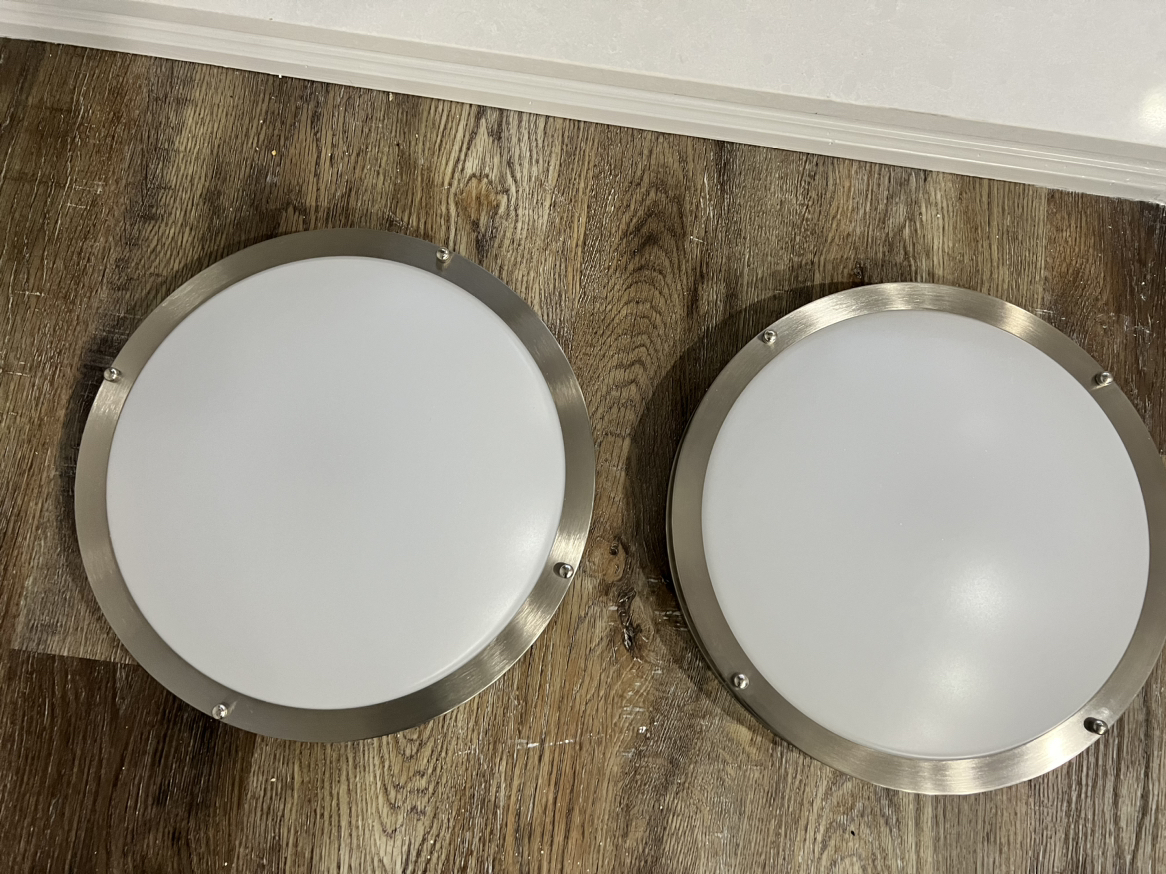 ceiling light fixture