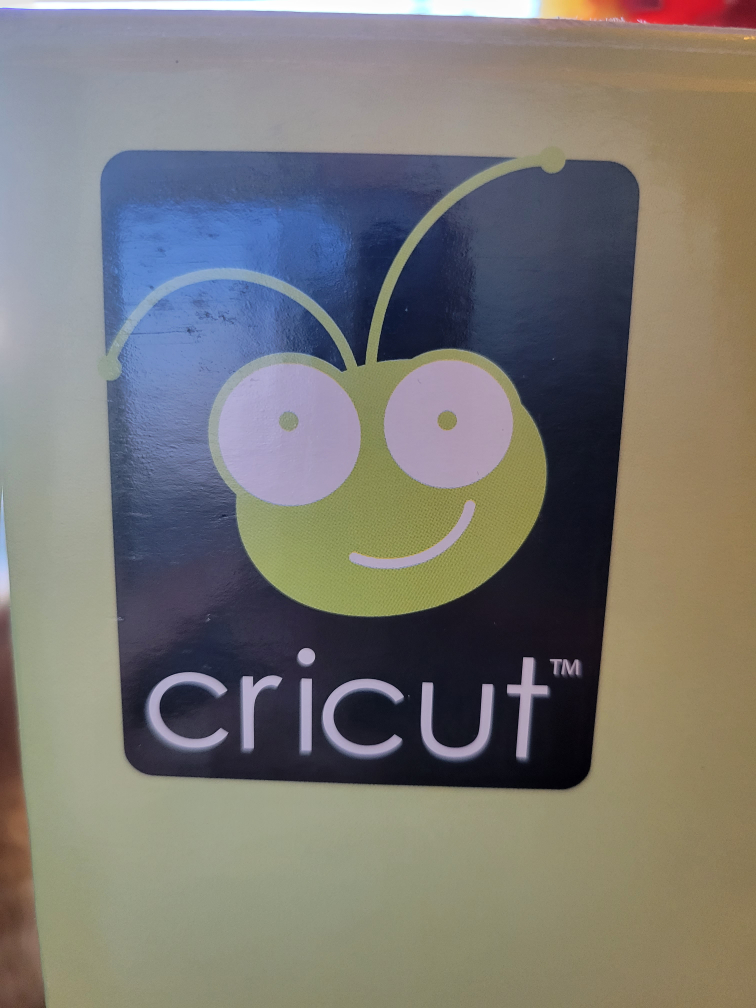 cricut machine thumbnail