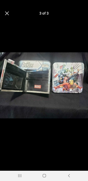 capital America wallet