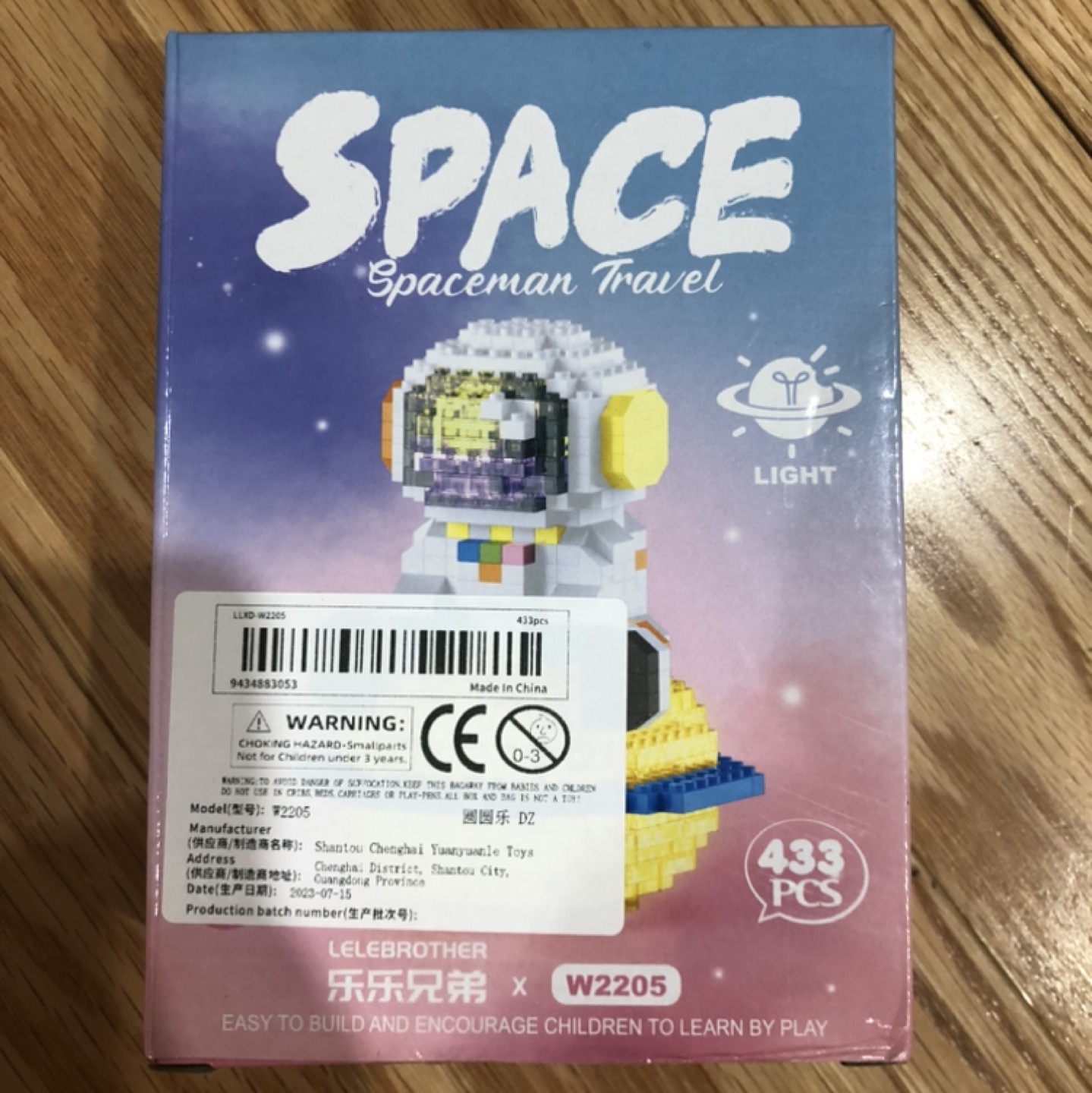 433pcs astronaut building block light - photo 3