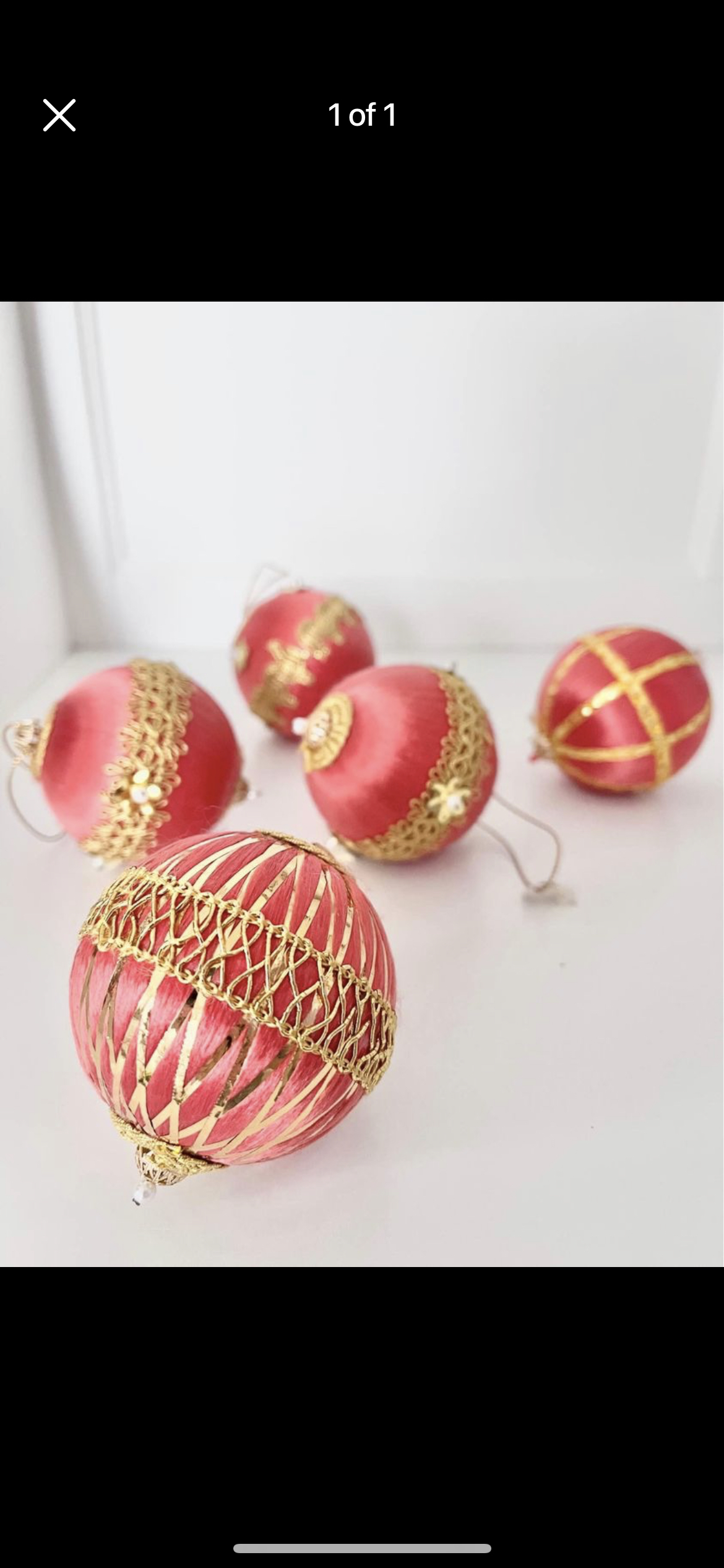 Vintage ornaments thumbnail