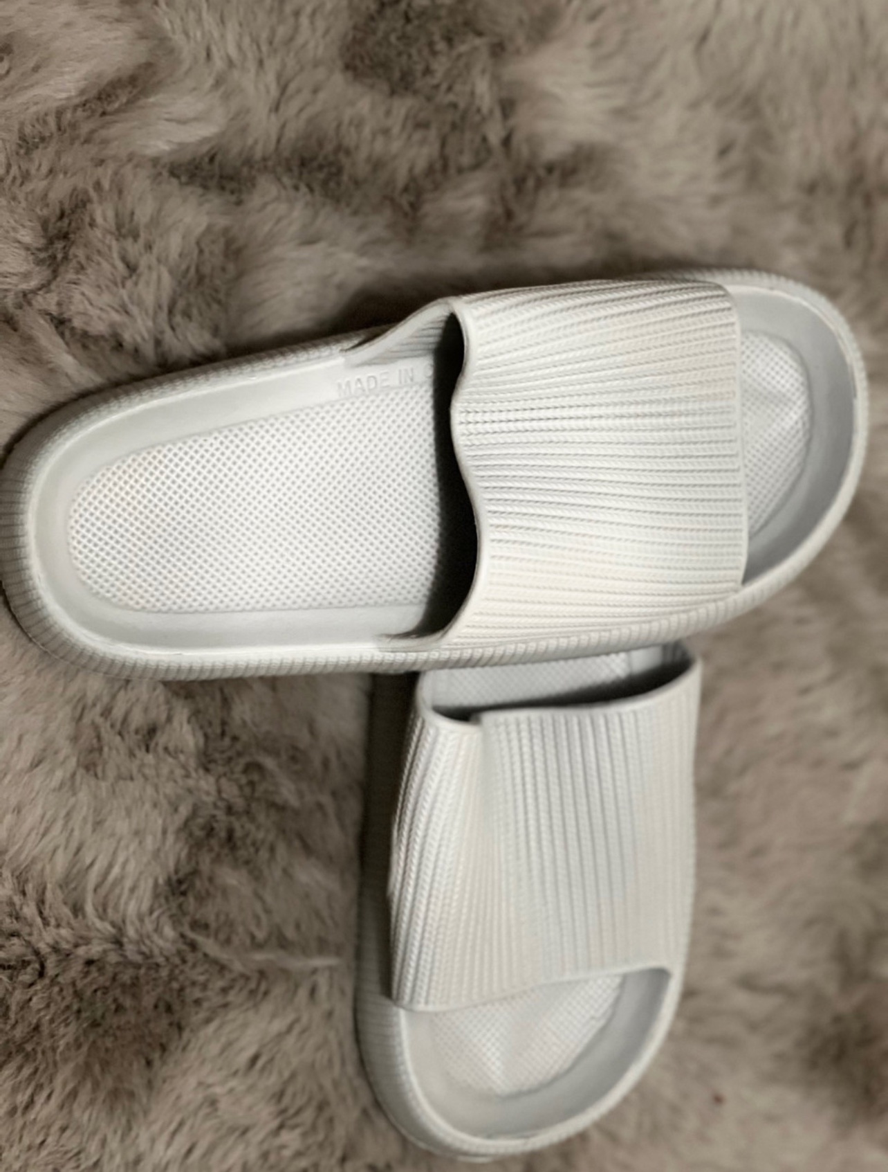 Sandals thumbnail