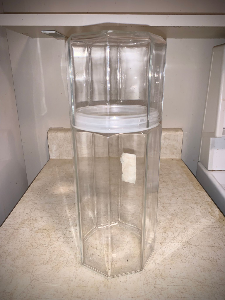 Glass Container for Spaghetti etc thumbnail