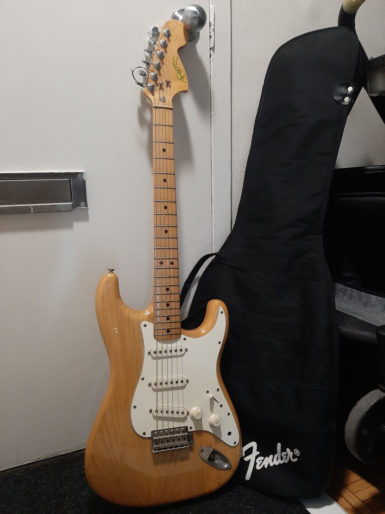 Electric Guitar | Karrot