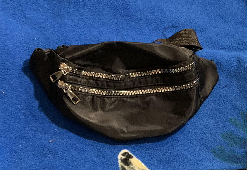 Unisex belt bag image indicator(2)
