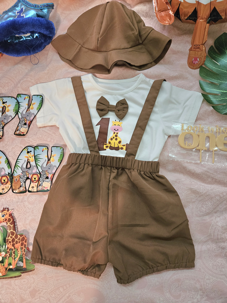 1st Birthday Outfit and Decorations Lot - photo 2