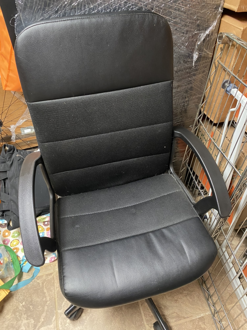 Computer chair
