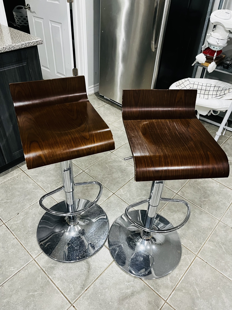 Bar stools set of 2