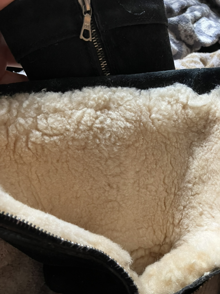 Ugg Black Suede Cargo pocket boot size 6 #FREECYCLE image indicator(4)