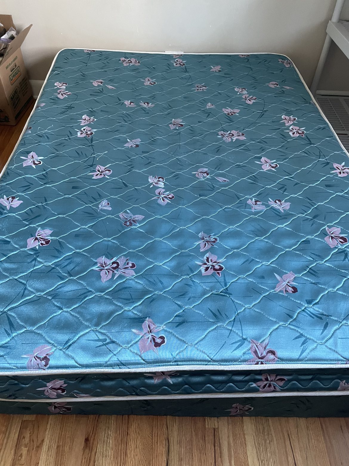 #freecycle box + mattress