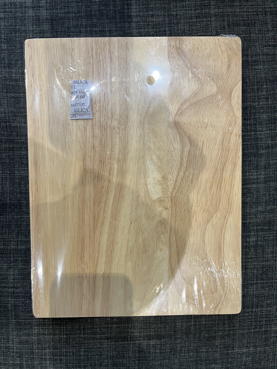 New Sealed Wooden Cutting Board image indicator(3)