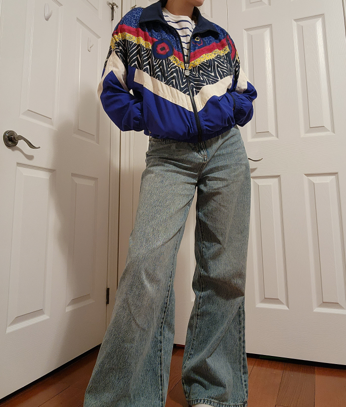 vintage windbreaker image indicator(3)