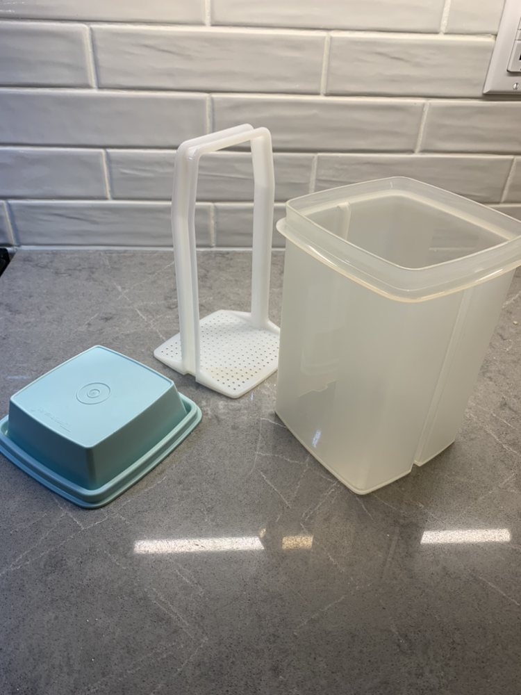 Vintage Tupperware Pick a Deli pickle holder image indicator(3)