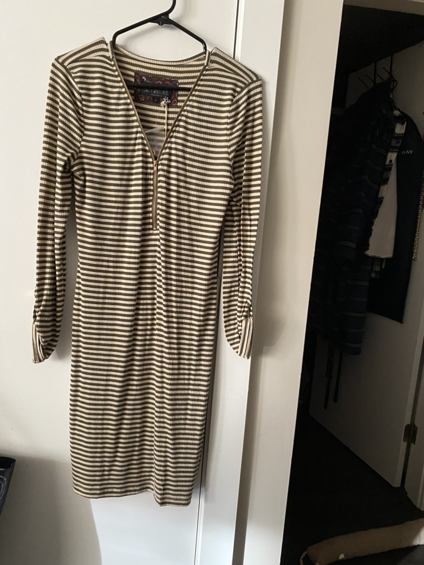 Womans image indicator(2)