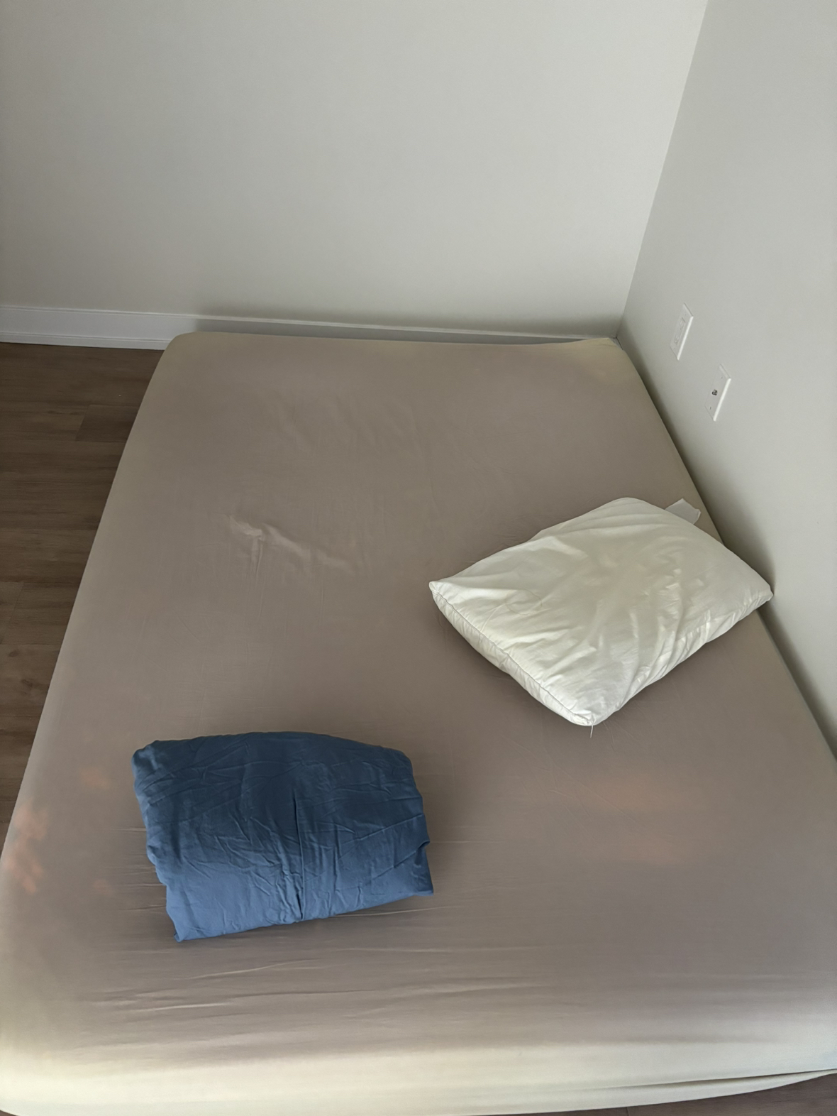 Zinus 6 Inch Memory Foam Mattress image indicator(8)