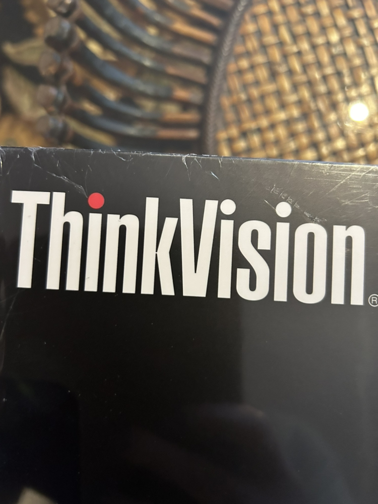 ThinkVision 14” M14 portable/mobile monitor -brand new