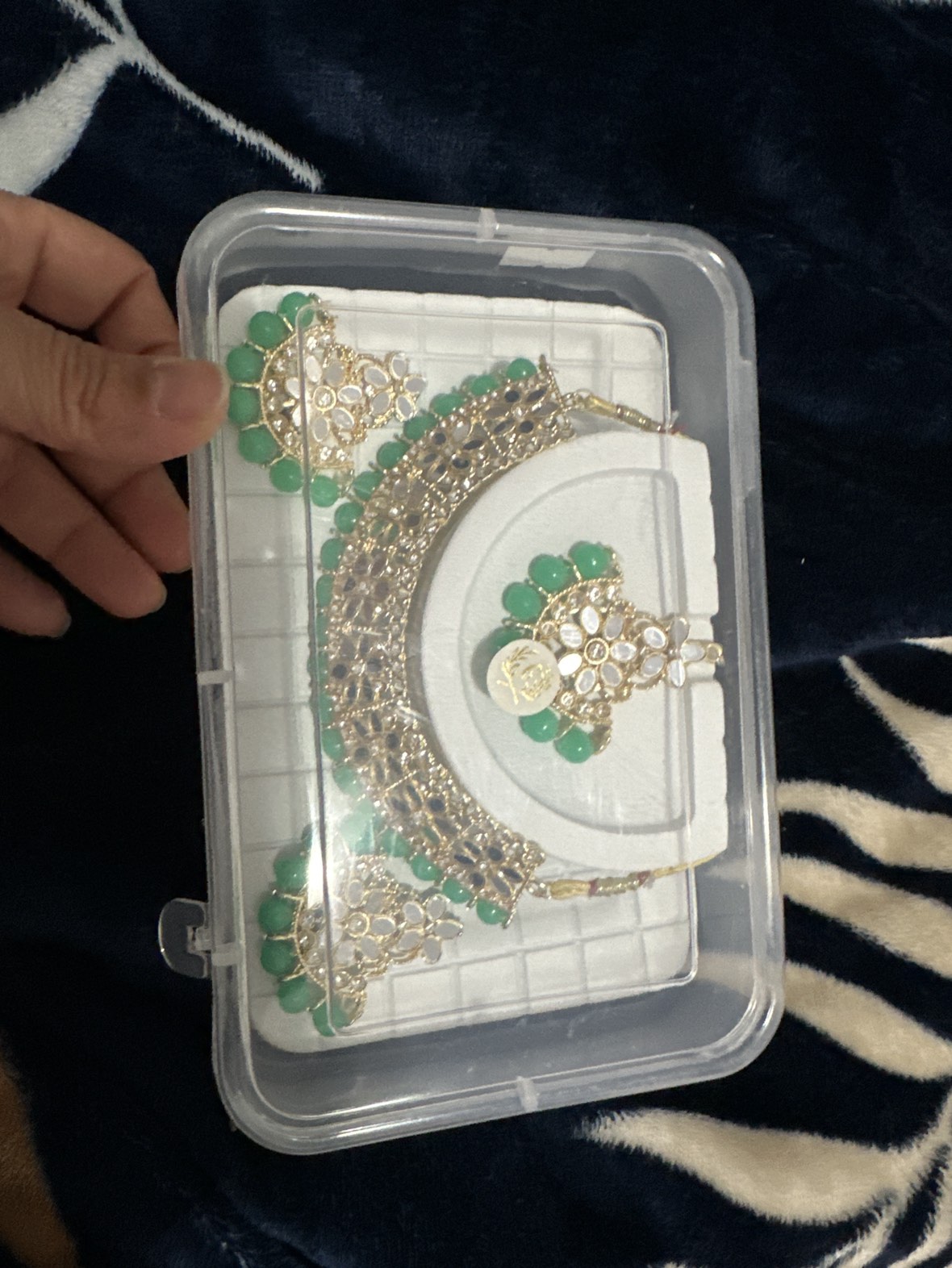 Jewellery thumbnail