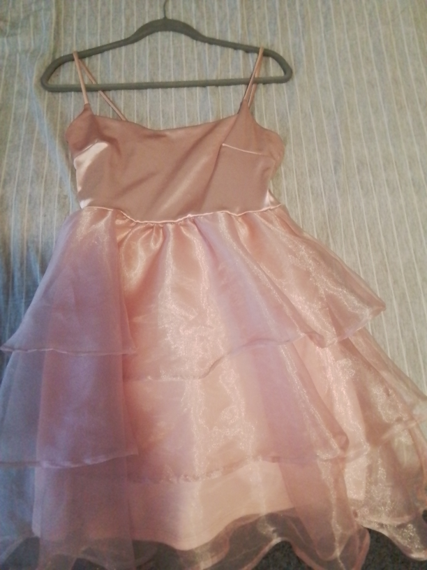 Prom Dress thumbnail