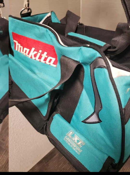 MAKITA LXT LARGE TOOL BAG - photo 4