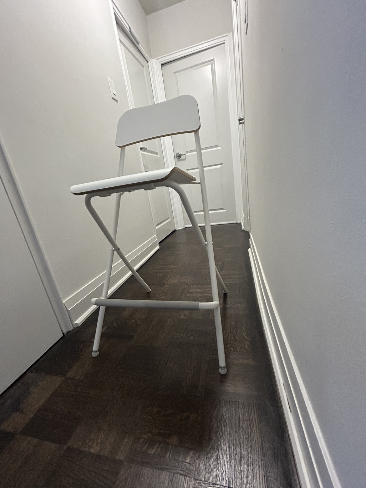 FRANKLIN Bar stool with backrest, foldable, white