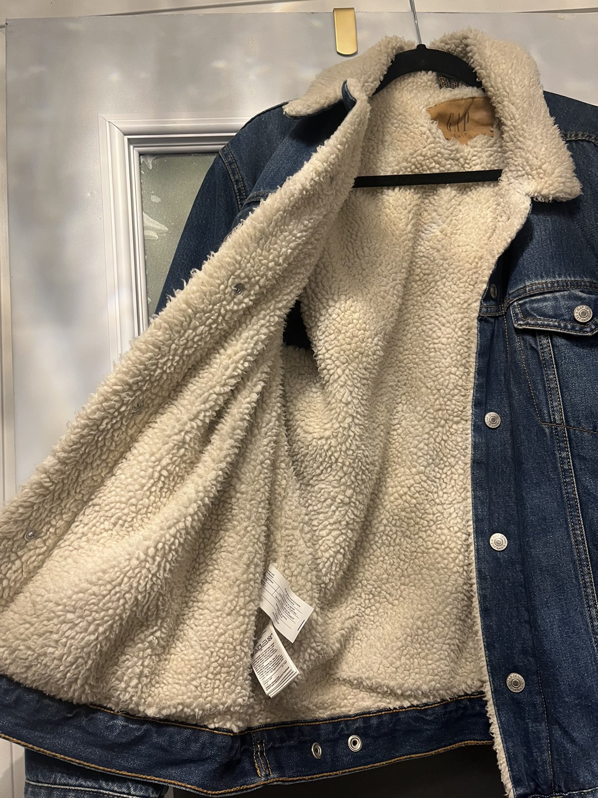 GAP Denim Jacket with lining - Large image indicator(2)