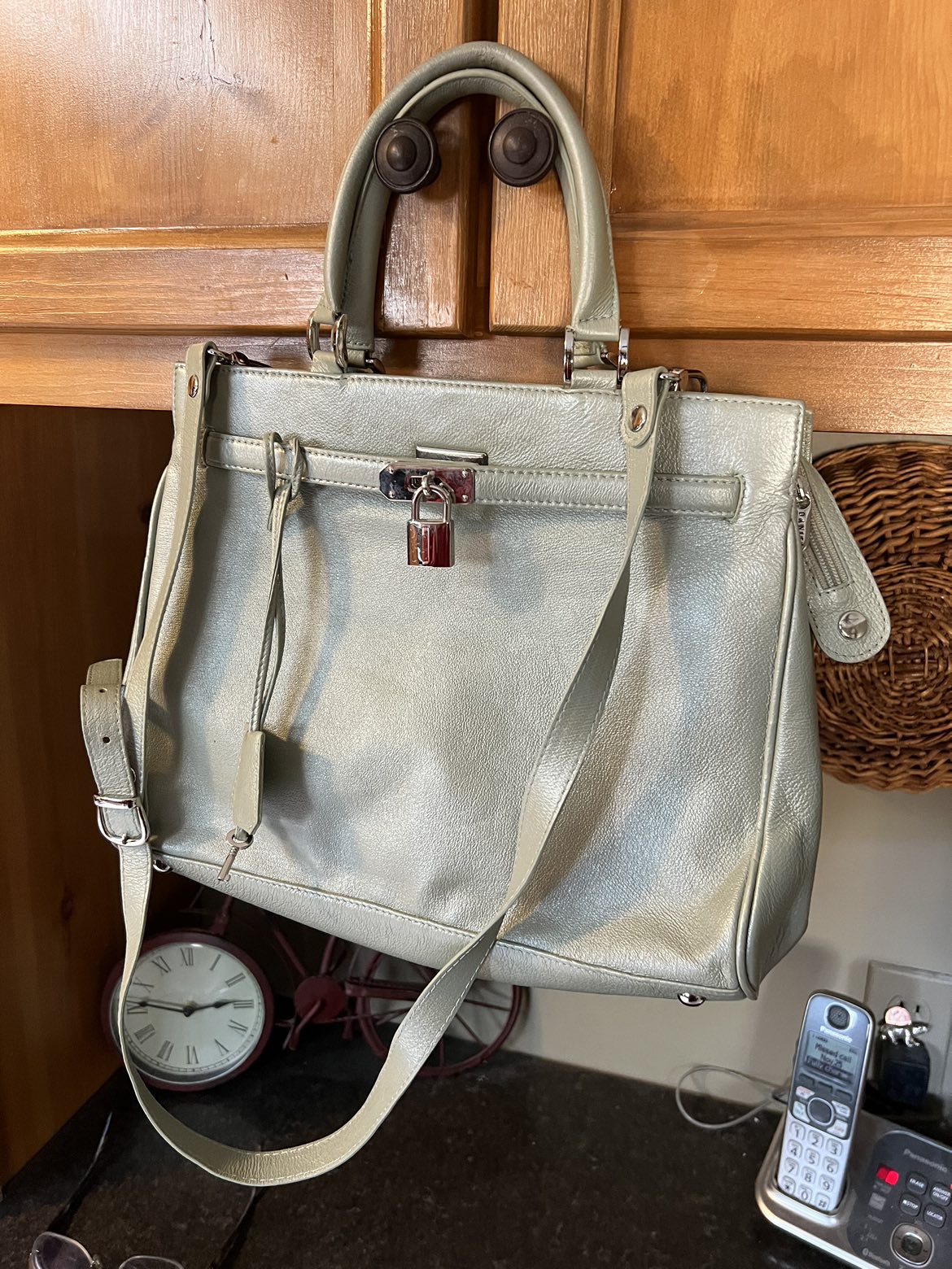 Purses.  Mostly $5 -$15 image indicator(6)