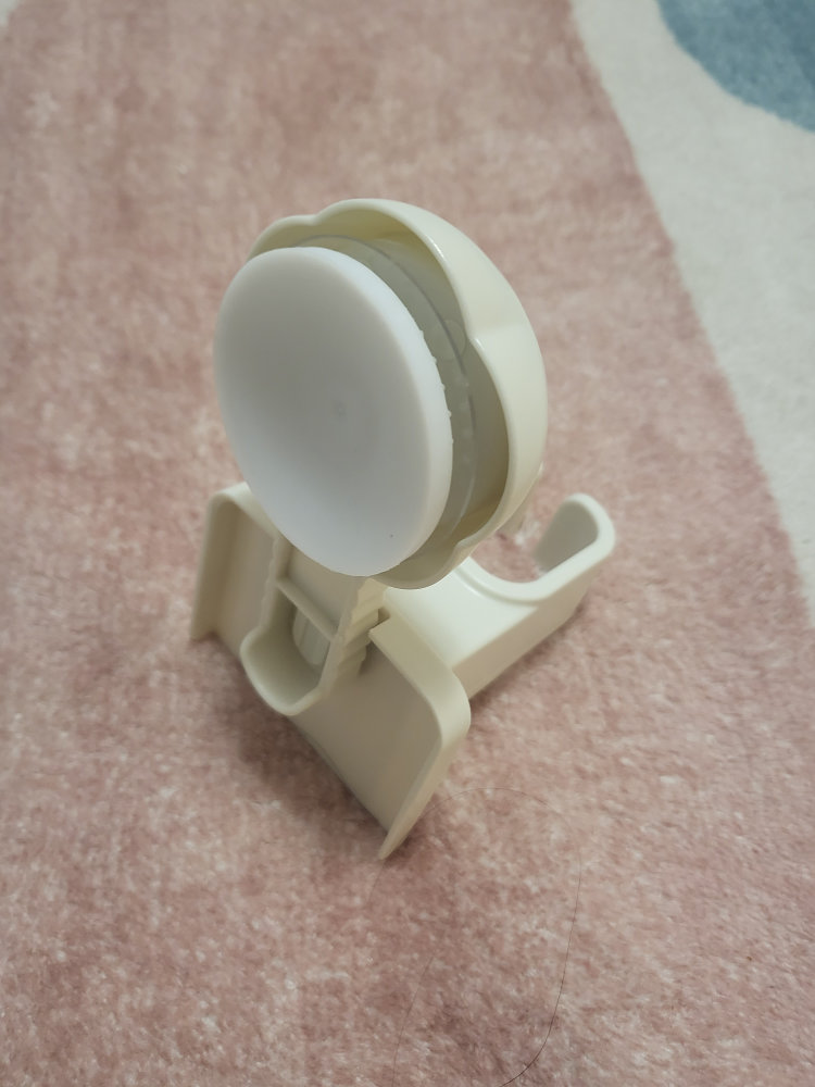 #freecycle hair dryer storage rack - photo 2