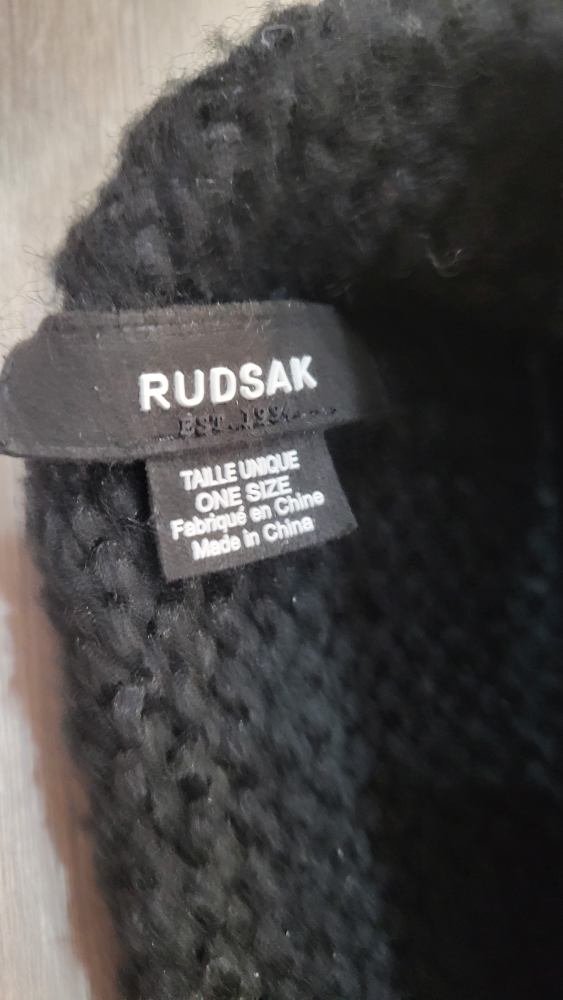 Rudsak fur pom pom hat - photo 4