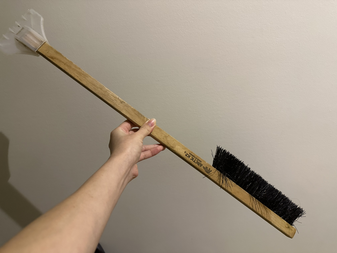 Car snow brush/ ice scraper
