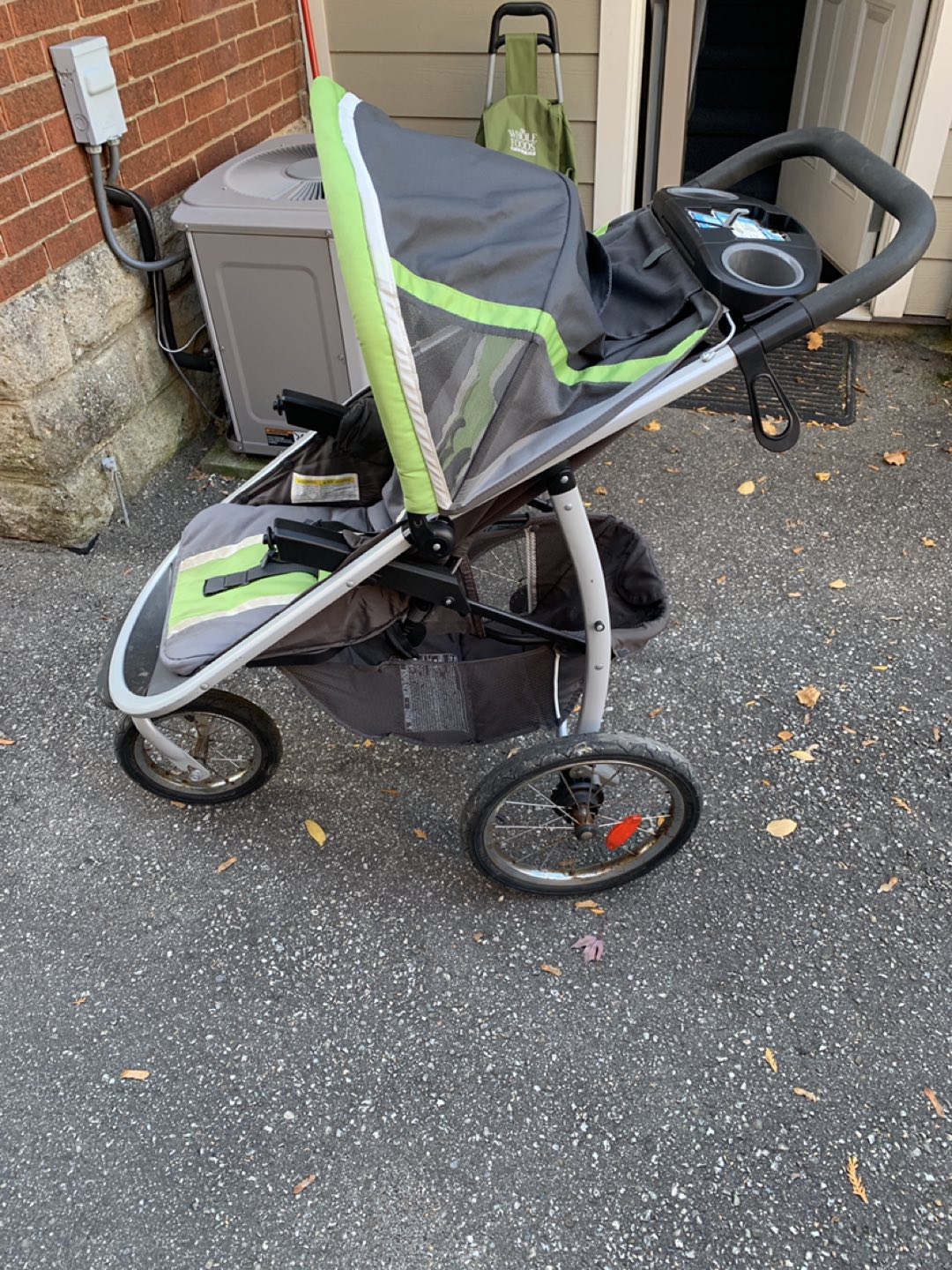 Graco Fast action fold Jogger Click Connect Stroller - photo 2