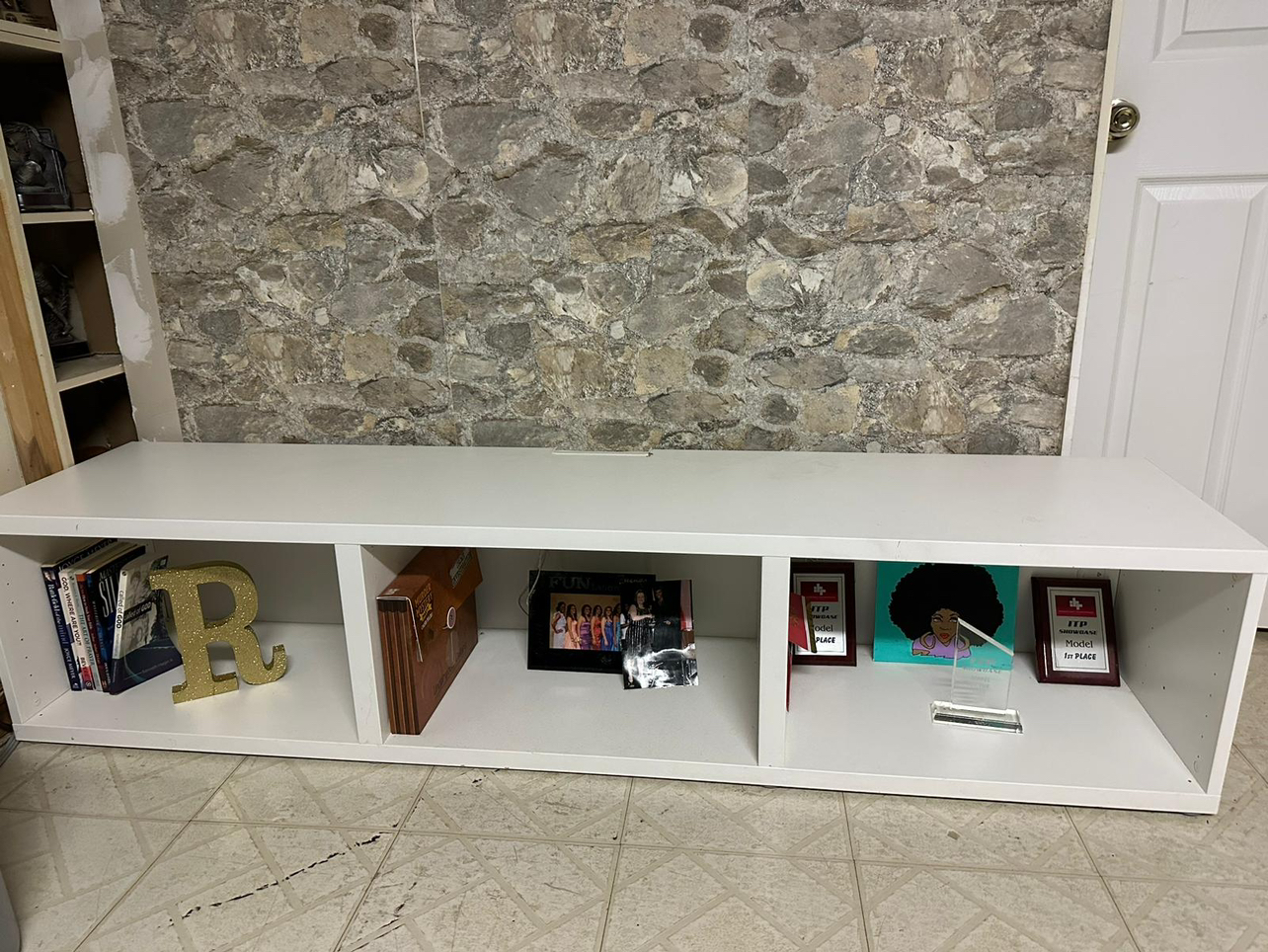 Tv stand - photo 3