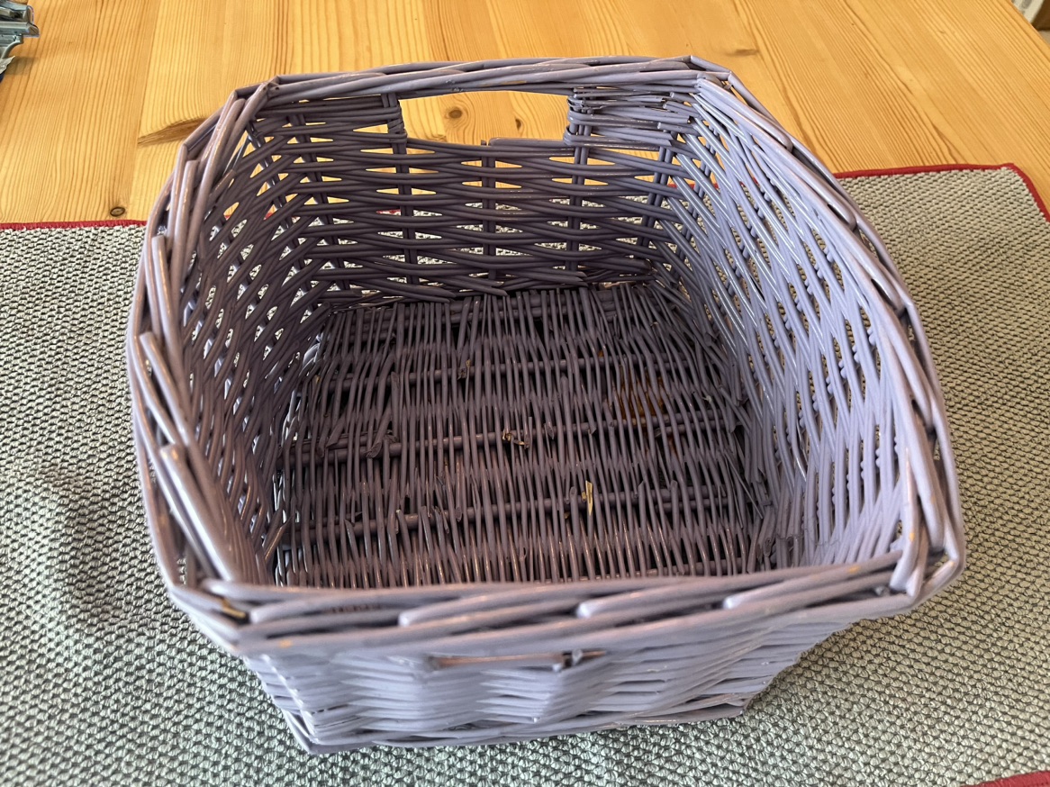 Purple wicker basket thumbnail