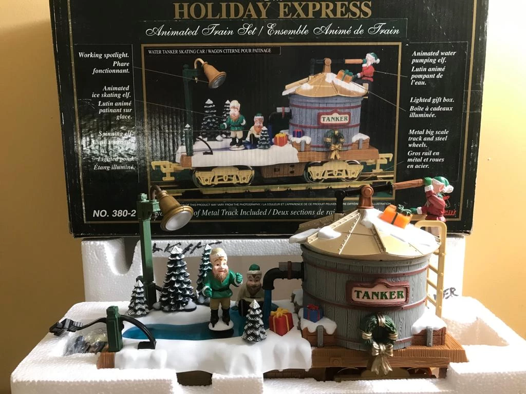 Holiday Express  - The Animated Train Set