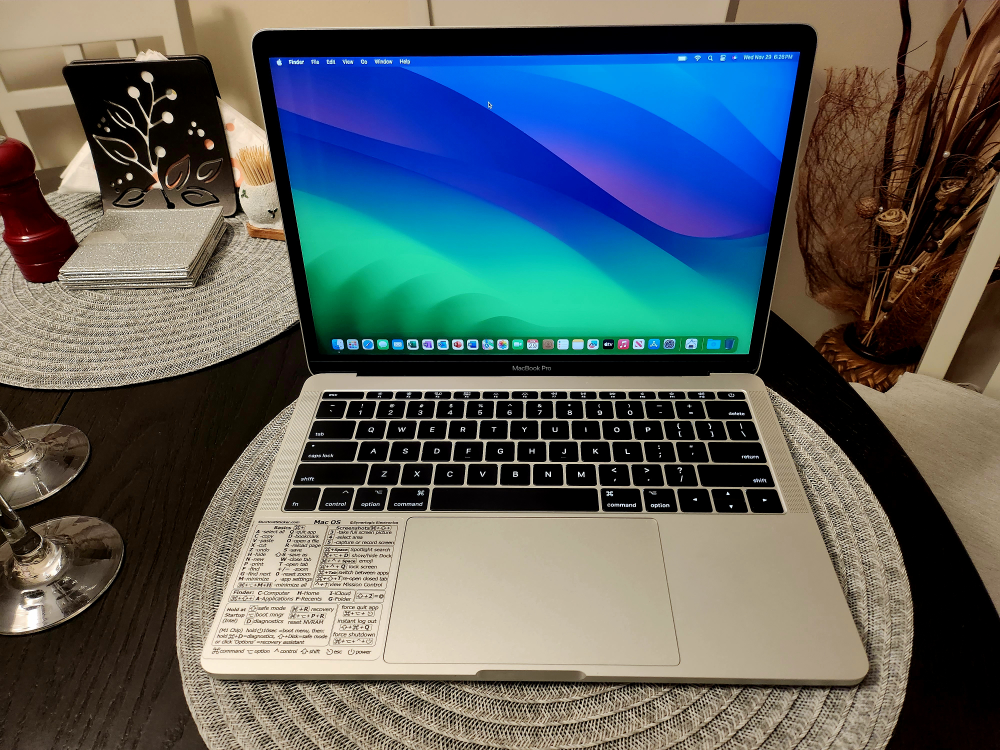 MacBook Pro A1708/13.3/i5/8GB/256GB/OS Sonoma/M. OFFICE 2021 - photo 2