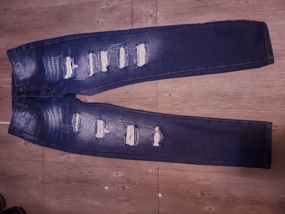 dark blue ripped jeans