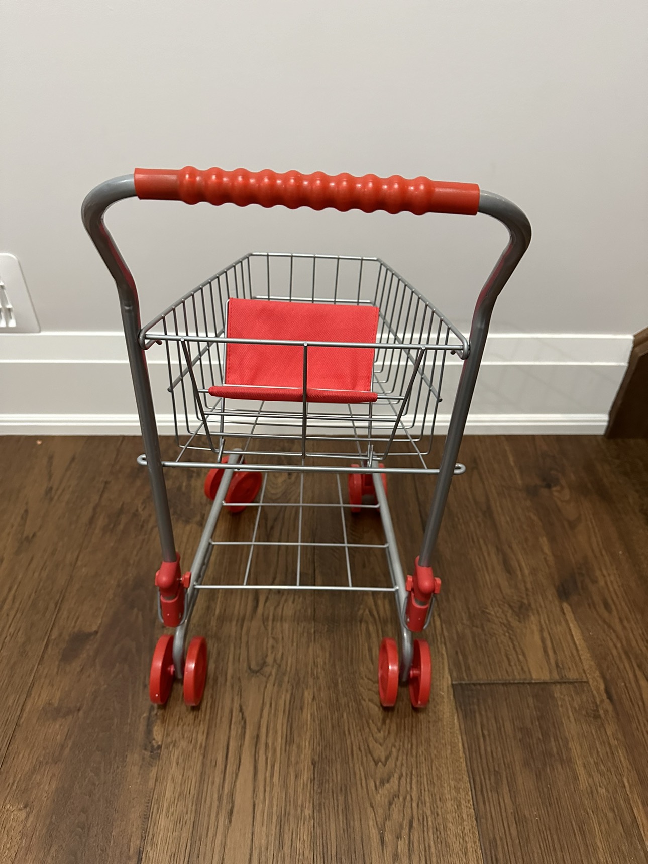 Toy Shopping Cart - photo 3