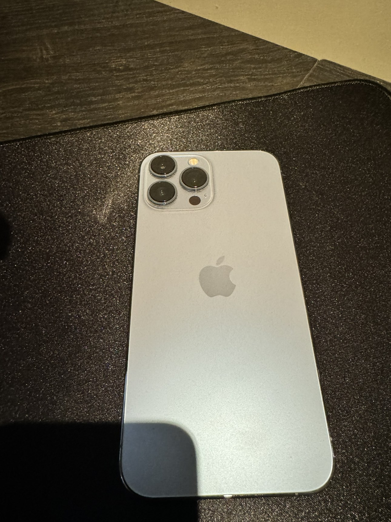 iPhone 13 Pro Max 256gb - photo 3