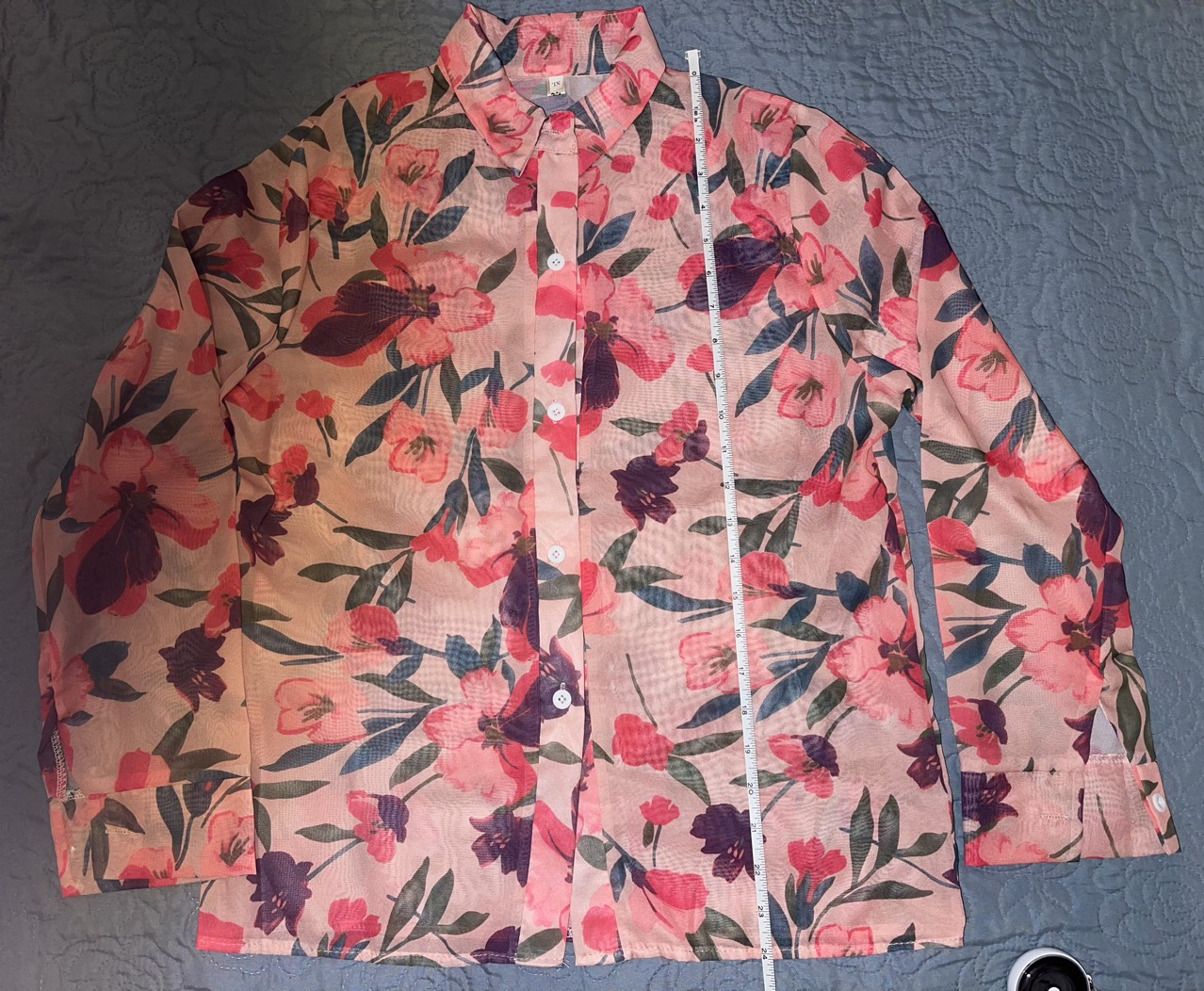 Women blouse (Brand new) image indicator(3)