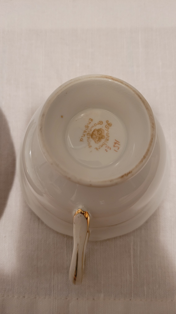 Royal Albert 1651 Pattern Teacup set vintage image indicator(2)