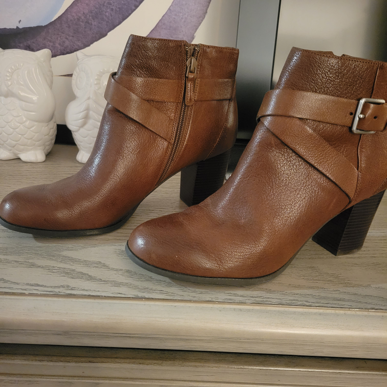 Cole haan Botties thumbnail