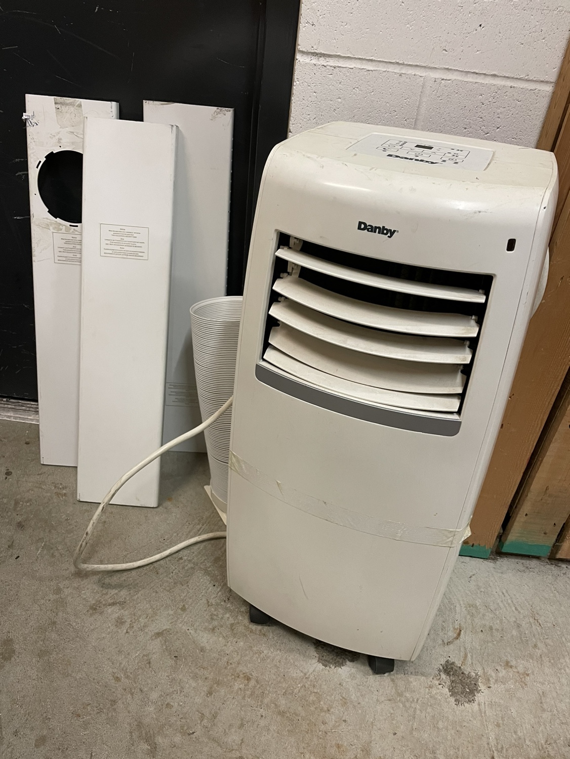Air Conditioner thumbnail