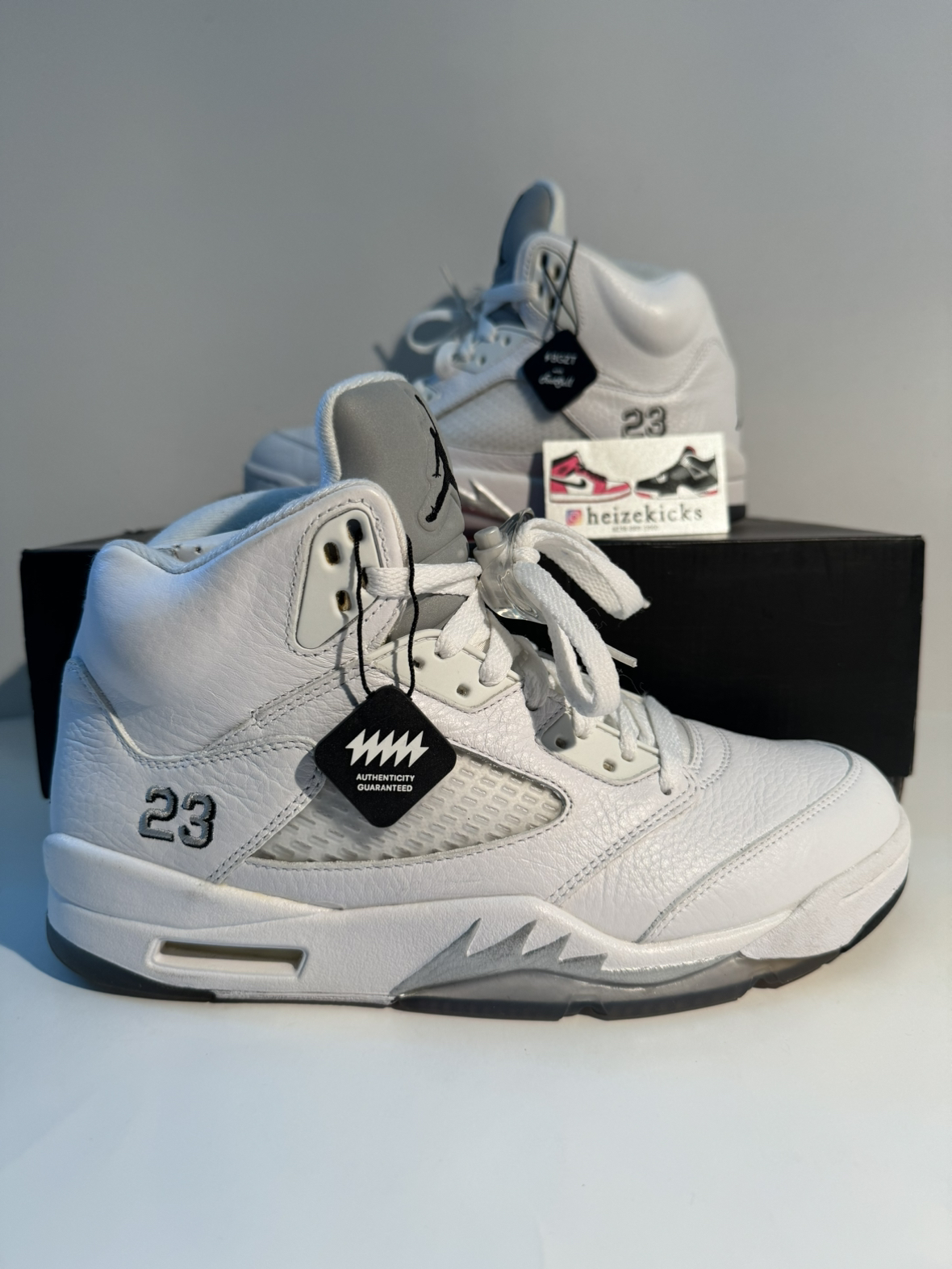 Air Jordan 5 Metallic White size 9 thumbnail