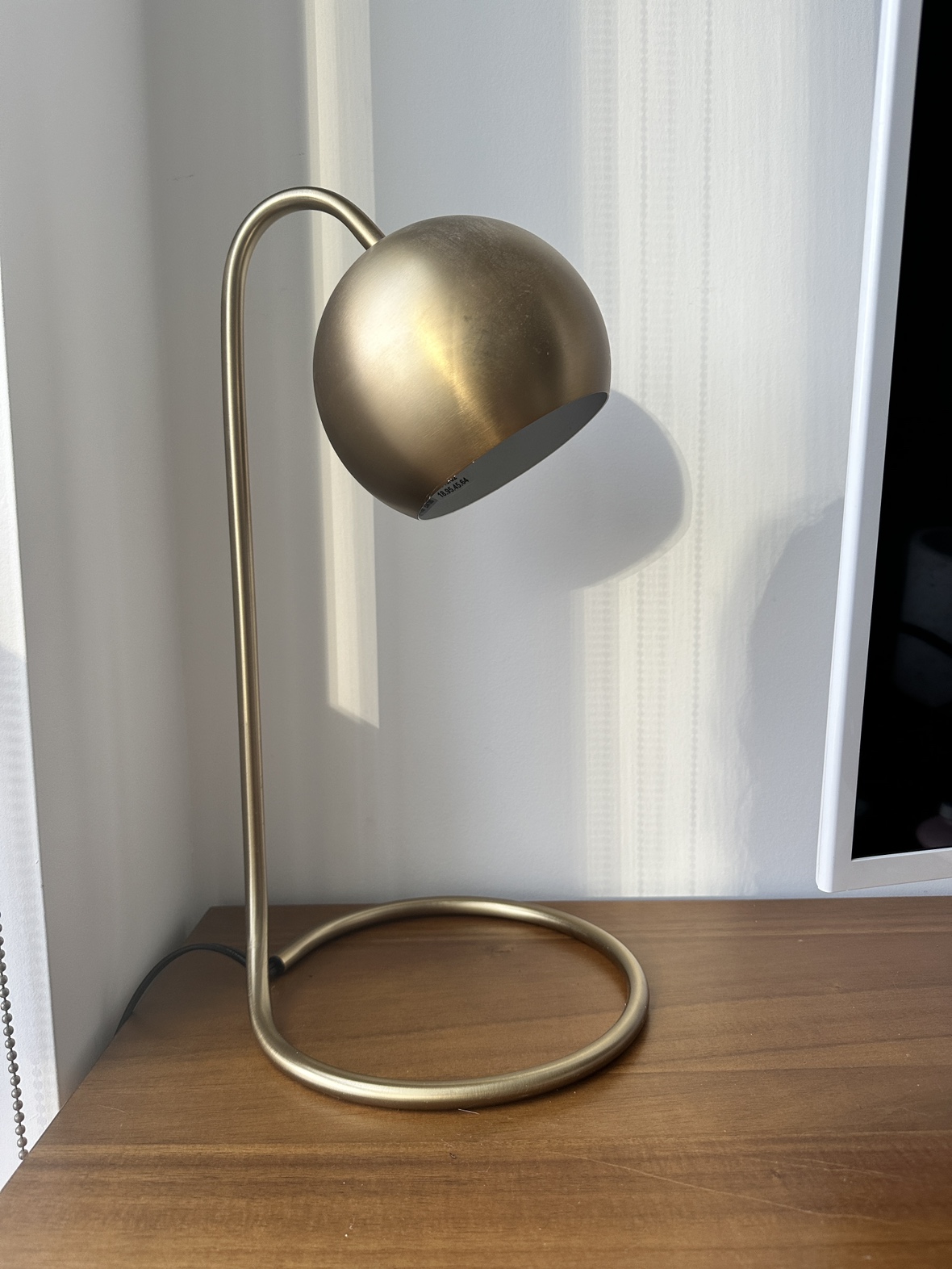 Desk Lamp (Broken switch) #freecycle