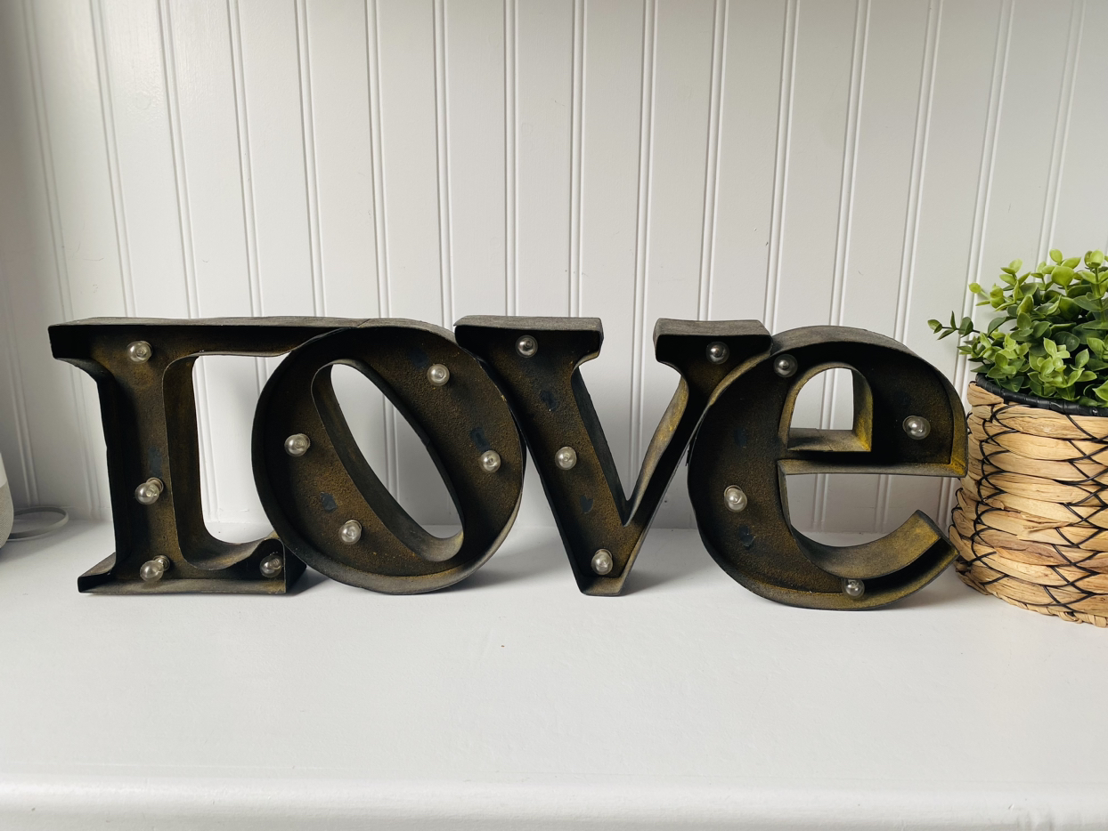 Home Decor: LOVE Light Sign - photo 2