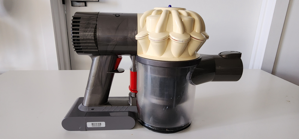 Dyson V6 Slim Cordless Stick Vacuum - photo 3