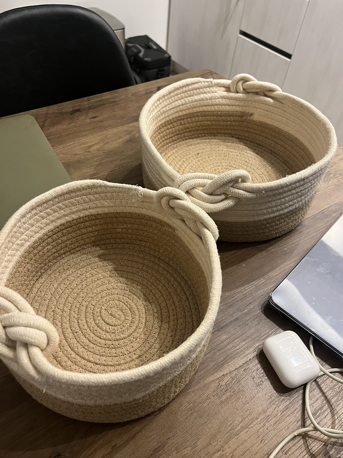 Nesting storage baskets image indicator(2)