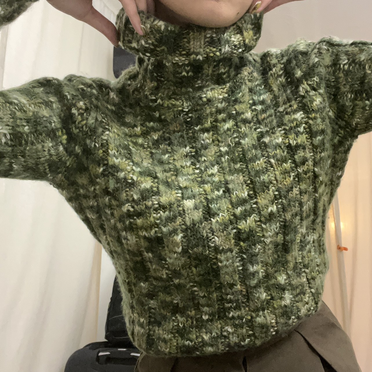 Turtleneck Sage Green Sweater Medium Petite - photo 3