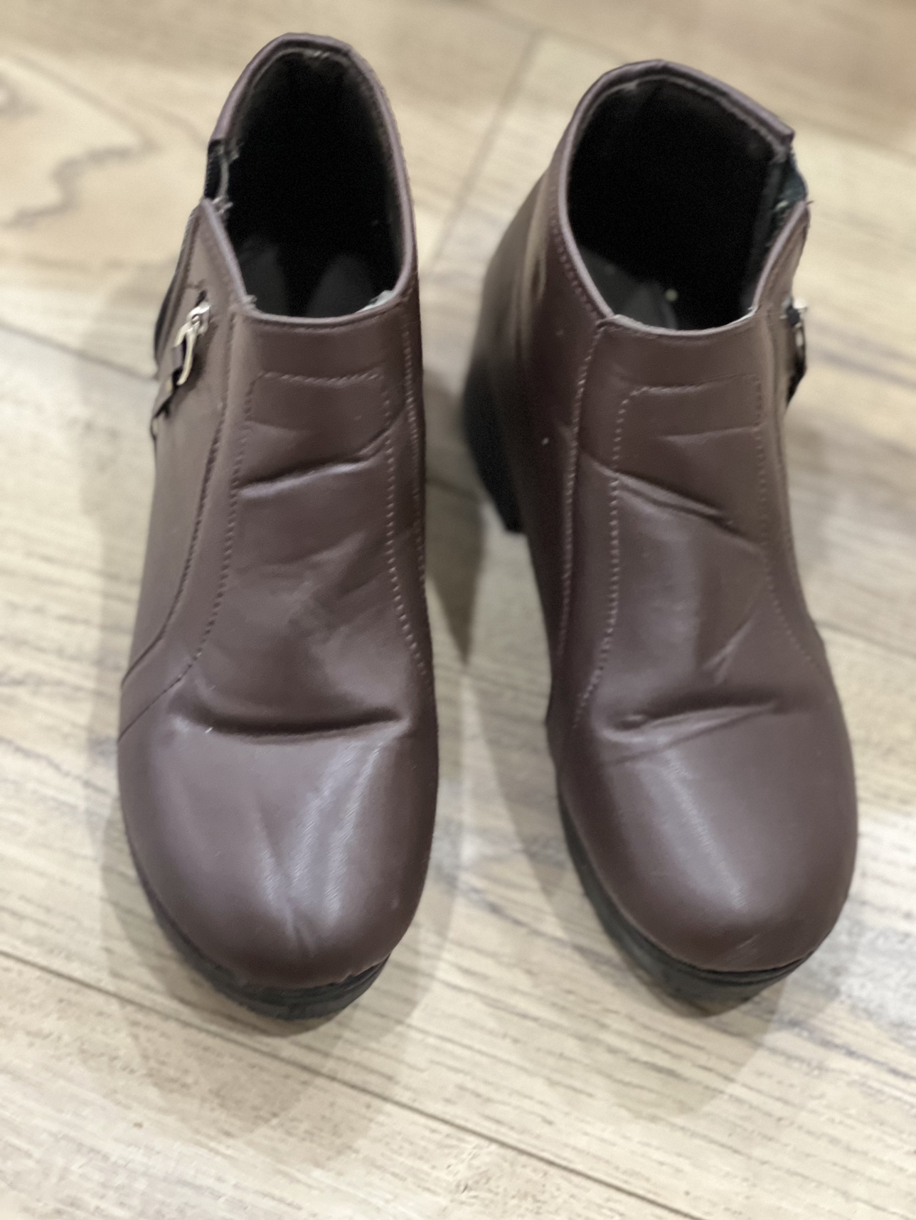 Heels/ women’s shoes image indicator(3)