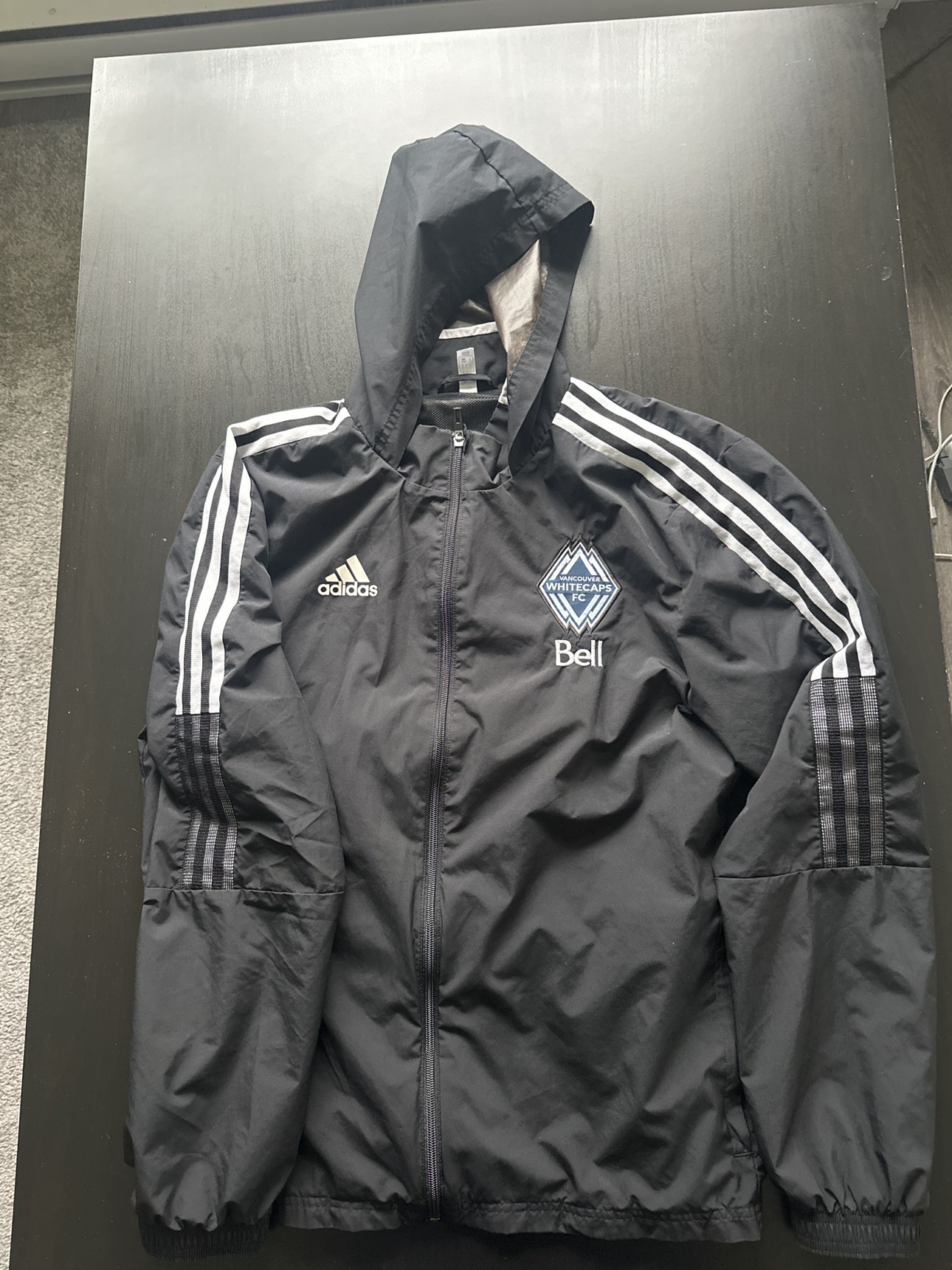 Whitecaps rain jacket