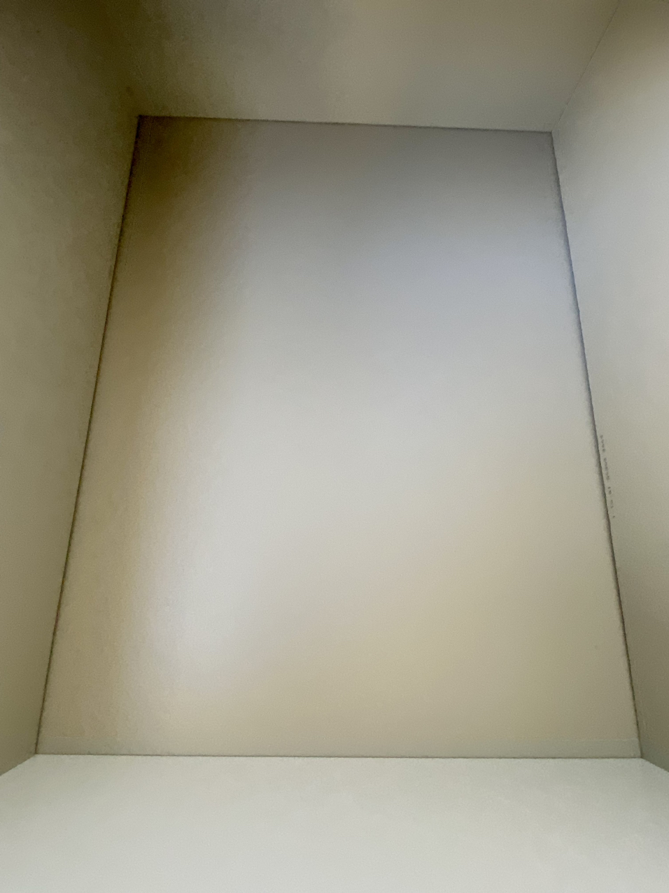 MALM one 2-drawer chest white + 2 lamps image indicator(8)